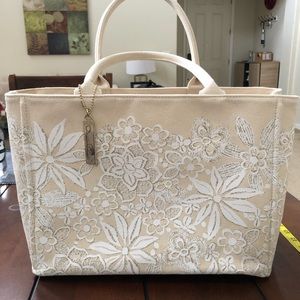 Oscar De La Renta bag
